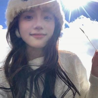 她不知道那些鸟的名字